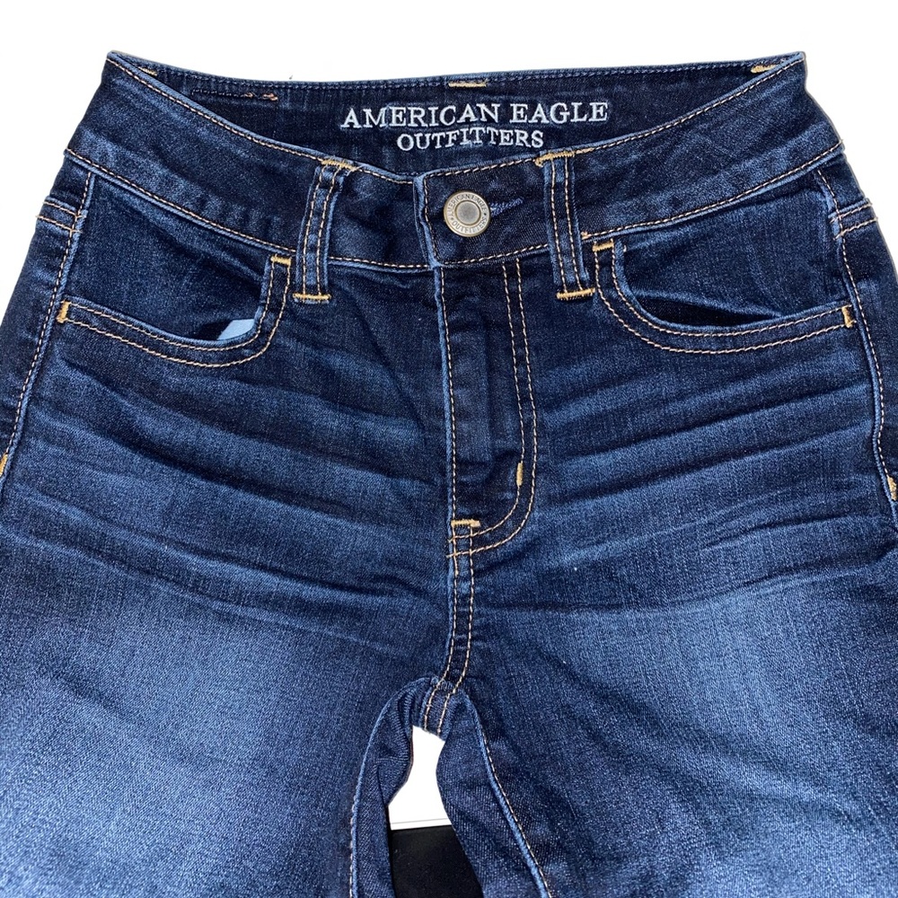 AMERICAN EAGLE HI-RISE JEGGING SIZE 00 SHORT